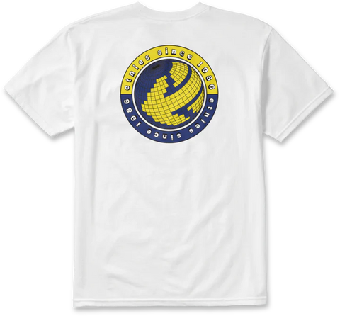 etnies camiseta around the world
