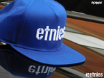 etnies gorra corp snapback