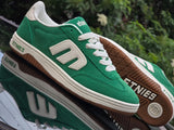 etnies locut
