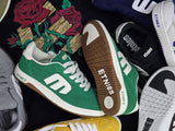etnies locut