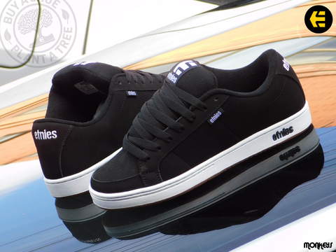 etnies kingpin