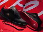eS STYLUS MID X WADE DESARMO